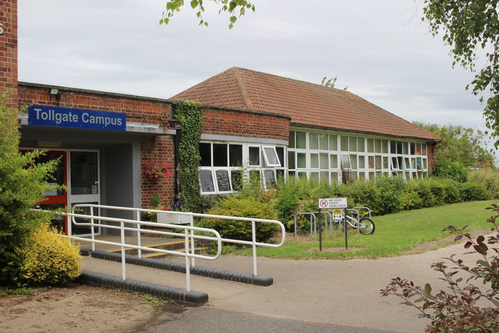 Tollgate Primary School front